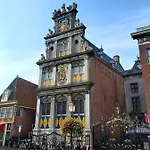 Vakantiehuis Achterom 7 *